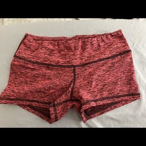 Fleo shorts size XS